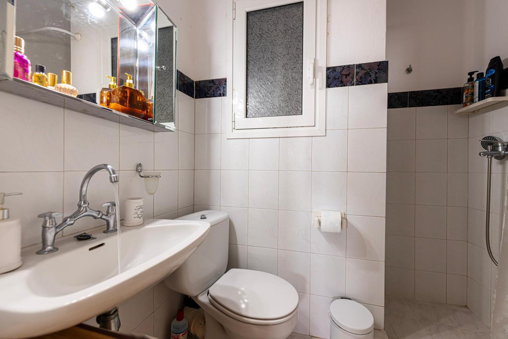 Sea View Apartment 100M From The Beach Saronida Buitenkant foto
