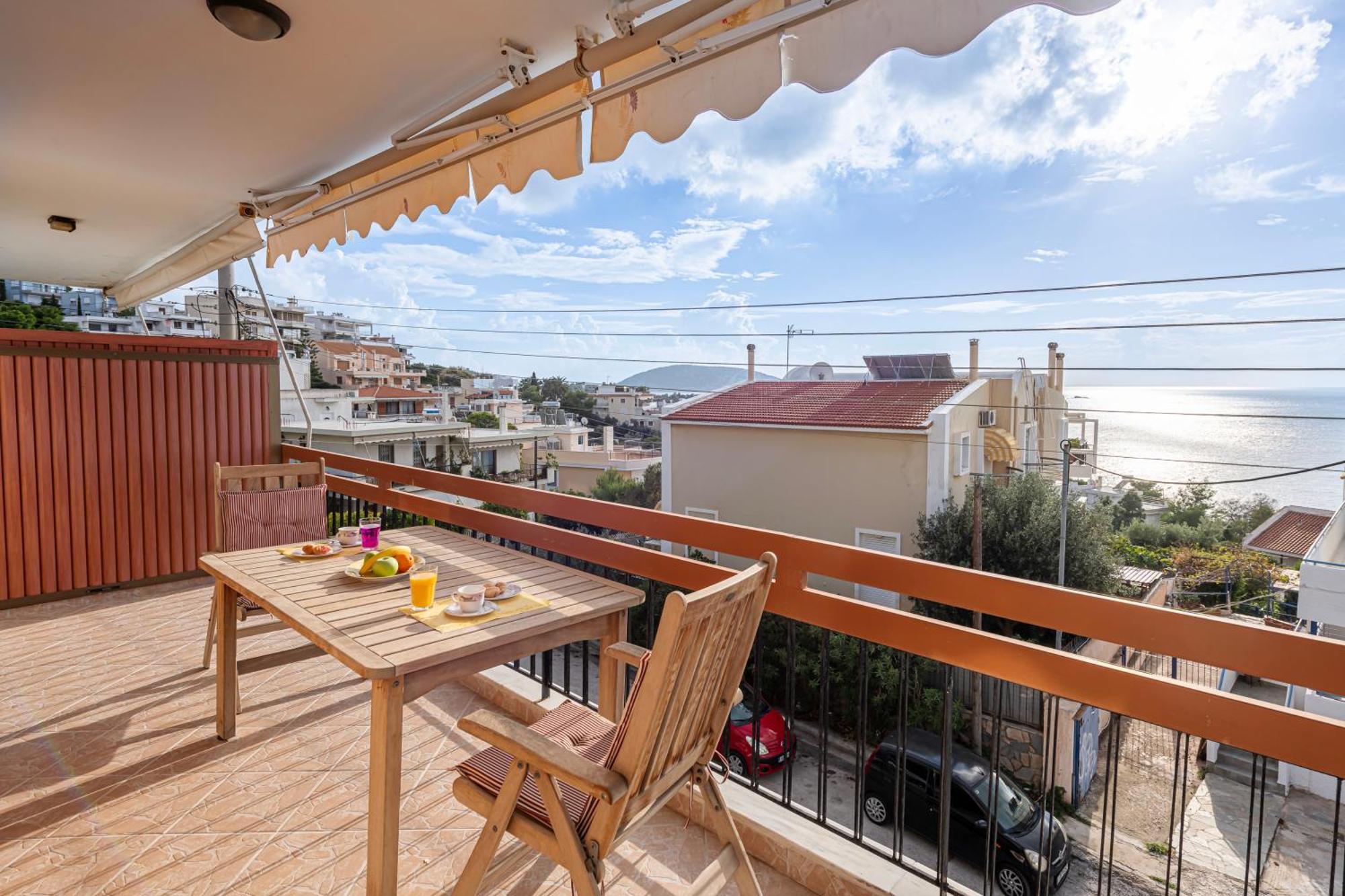 Sea View Apartment 100M From The Beach Saronida Buitenkant foto
